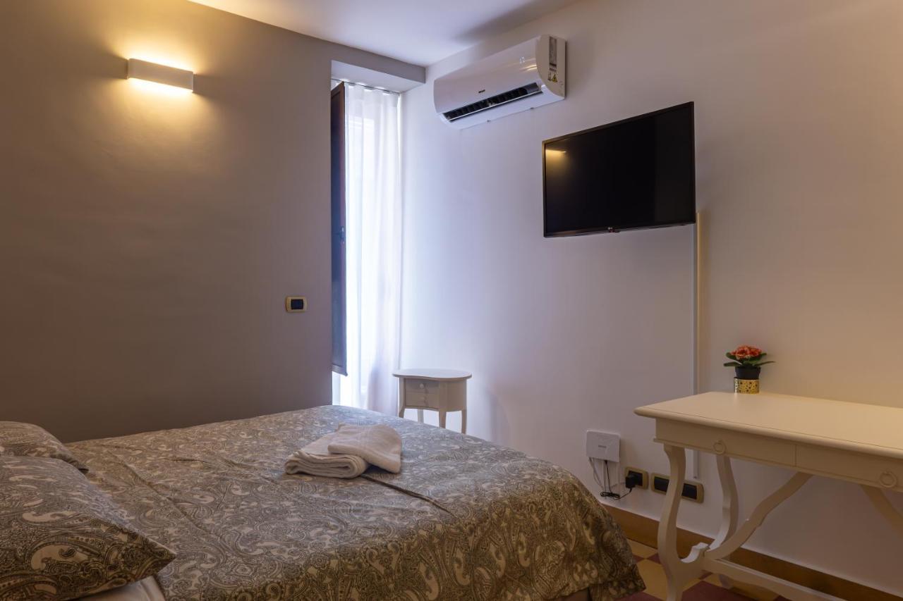 Mi Tu Apartments Catania Exterior foto